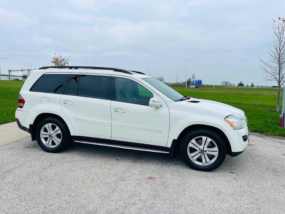 used 2009 Mercedes-Benz GL-Class car, priced at $7,995