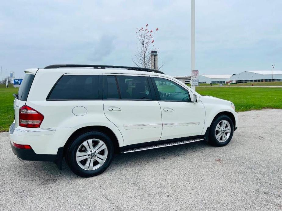 used 2009 Mercedes-Benz GL-Class car, priced at $7,995