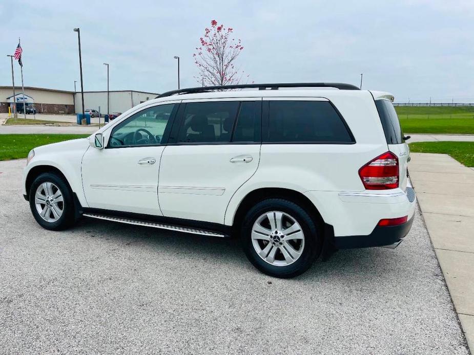 used 2009 Mercedes-Benz GL-Class car, priced at $7,995