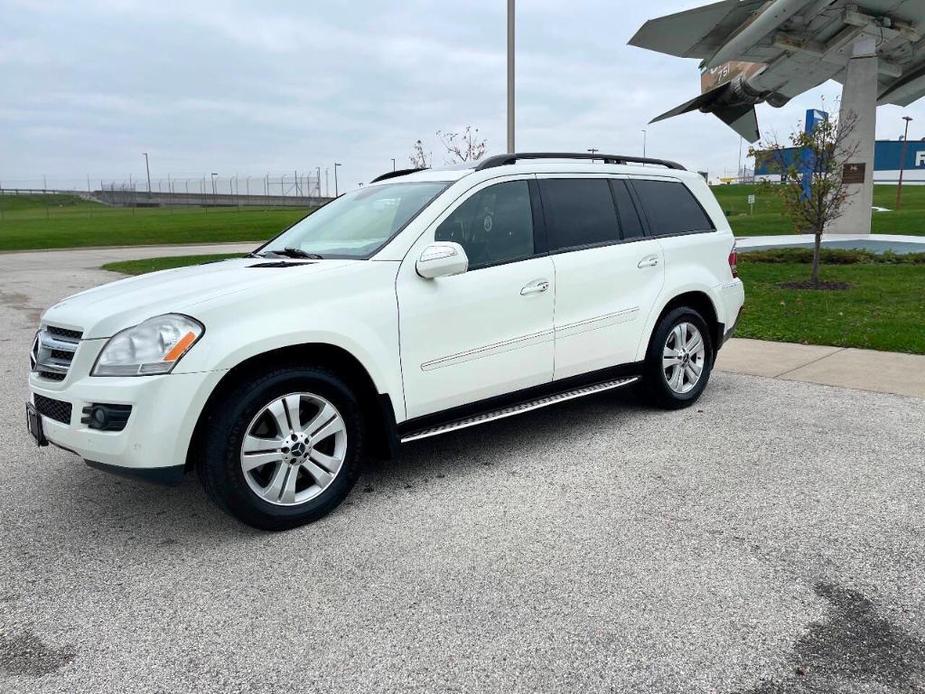 used 2009 Mercedes-Benz GL-Class car, priced at $7,995