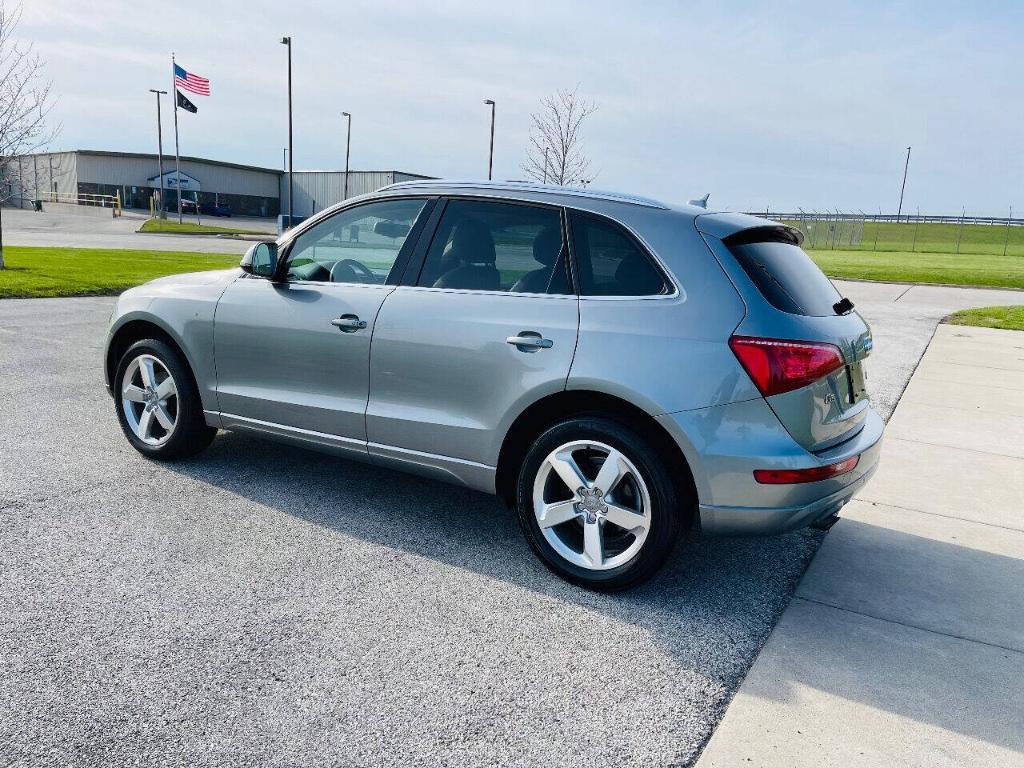 used 2011 Audi Q5 car, priced at $8,995