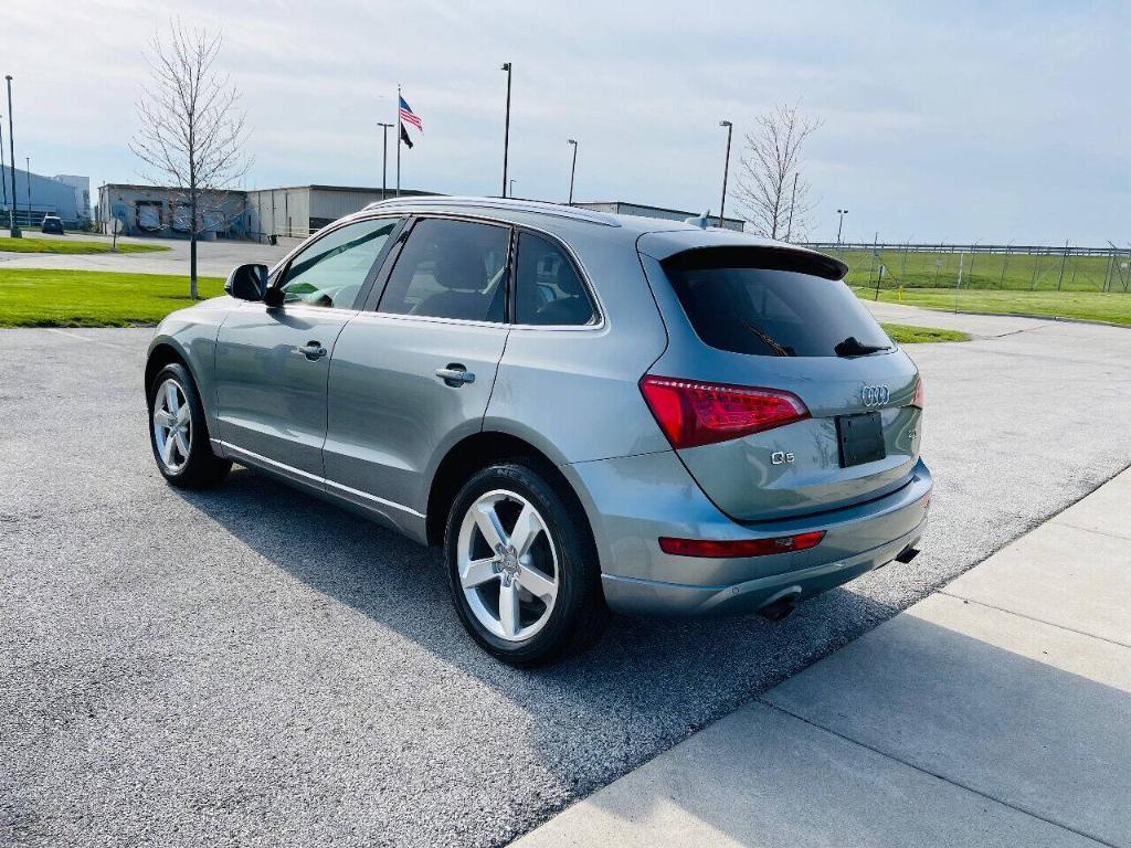 used 2011 Audi Q5 car, priced at $8,995