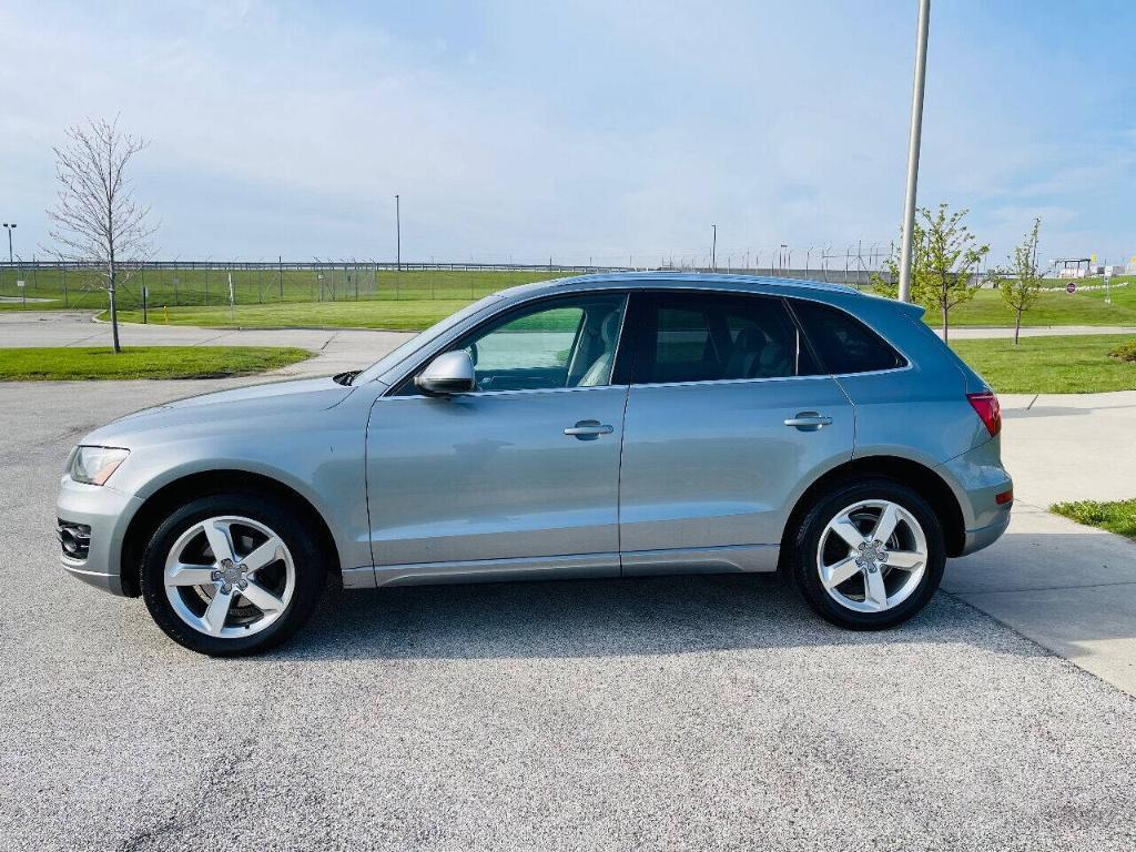 used 2011 Audi Q5 car, priced at $8,995