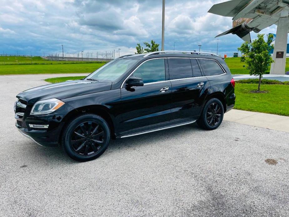 used 2014 Mercedes-Benz GL-Class car, priced at $12,995