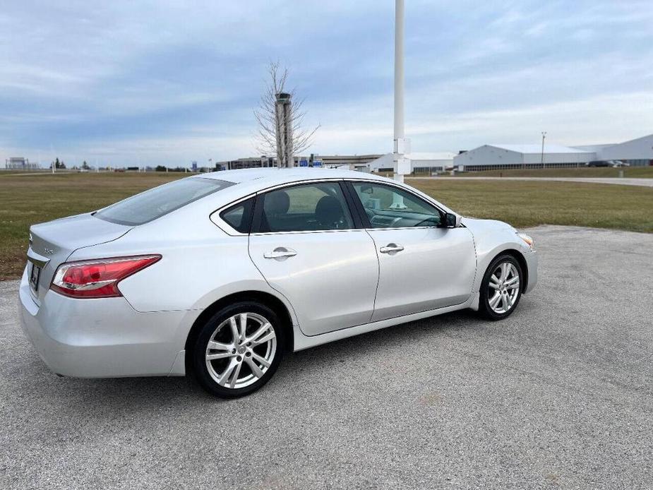 used 2013 Nissan Altima car, priced at $7,995