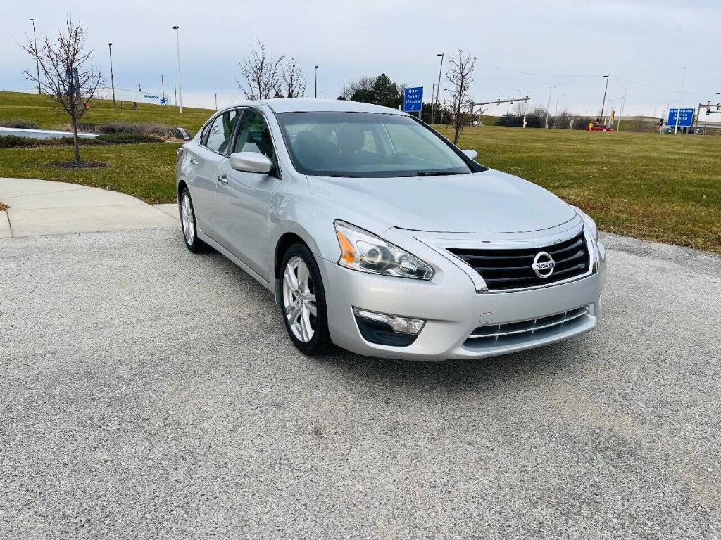 used 2013 Nissan Altima car, priced at $7,995