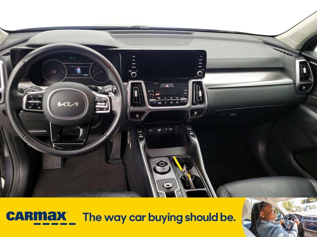 used 2023 Kia Sorento Hybrid car, priced at $33,998