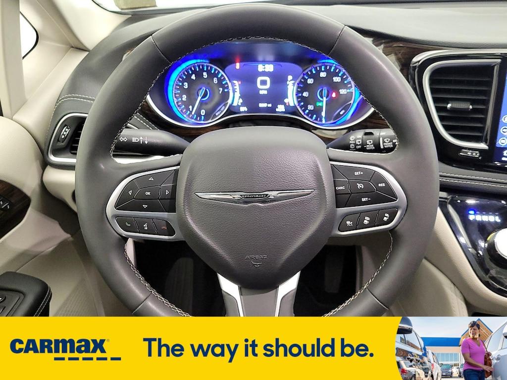 used 2023 Chrysler Pacifica car, priced at $28,998