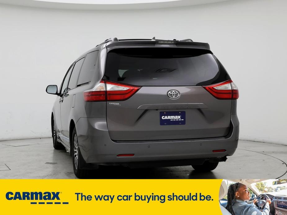 used 2018 Toyota Sienna car, priced at $28,998