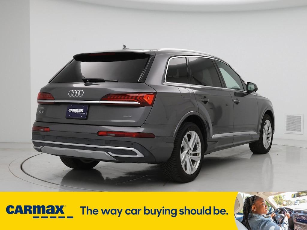 used 2021 Audi Q7 car, priced at $32,998