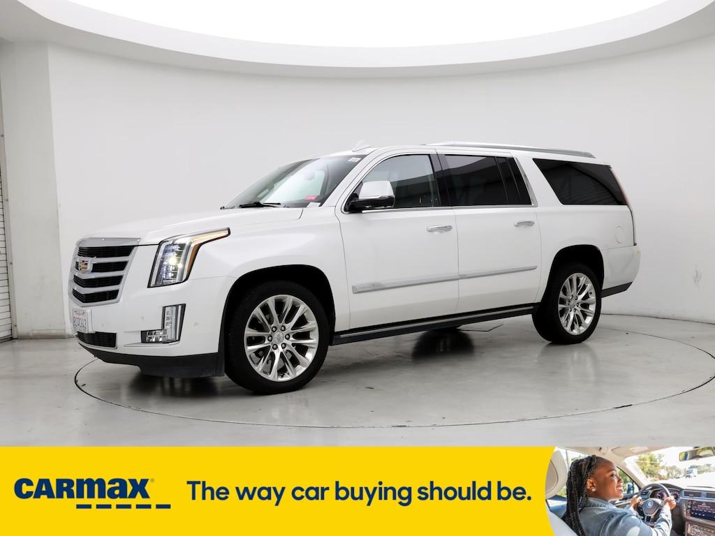 used 2020 Cadillac Escalade car, priced at $50,998