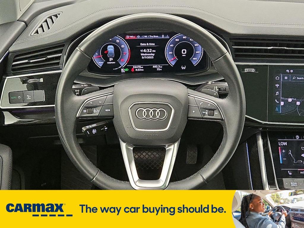 used 2024 Audi Q7 car, priced at $43,998