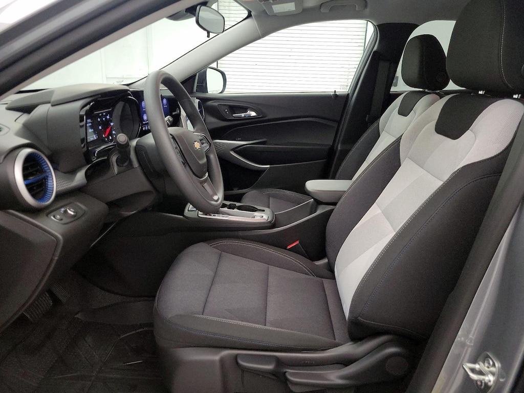 used 2025 Chevrolet Trax car, priced at $23,998