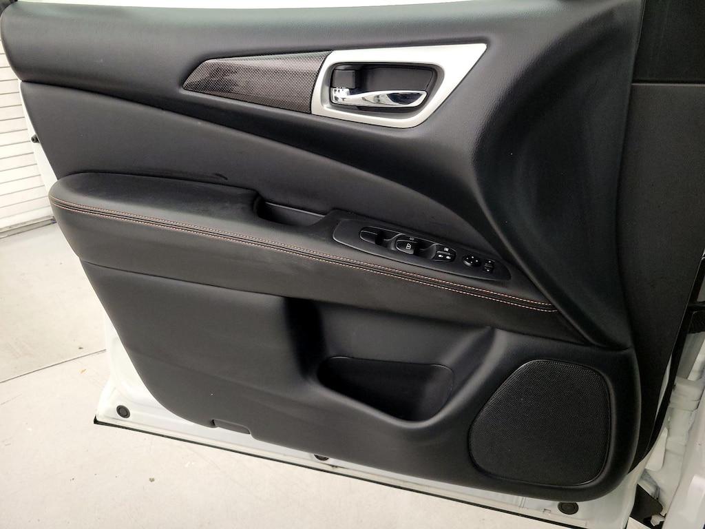 used 2020 Nissan Pathfinder car, priced at $23,998