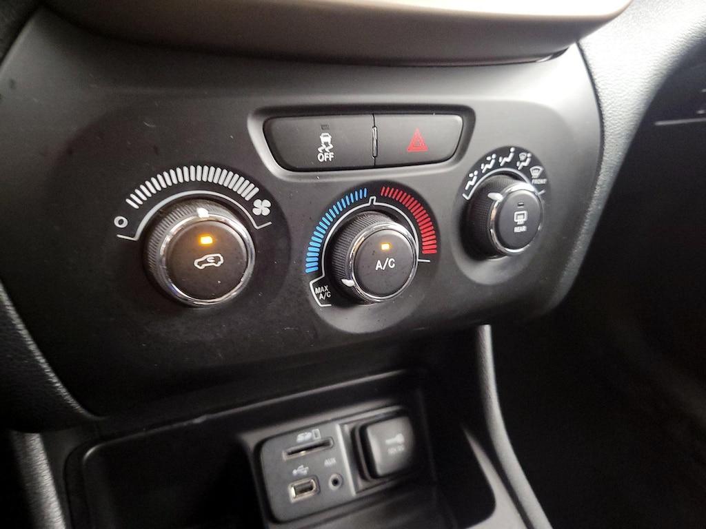 used 2016 Jeep Cherokee car, priced at $13,599