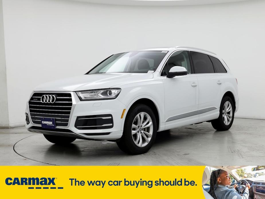 used 2019 Audi Q7 car, priced at $27,998