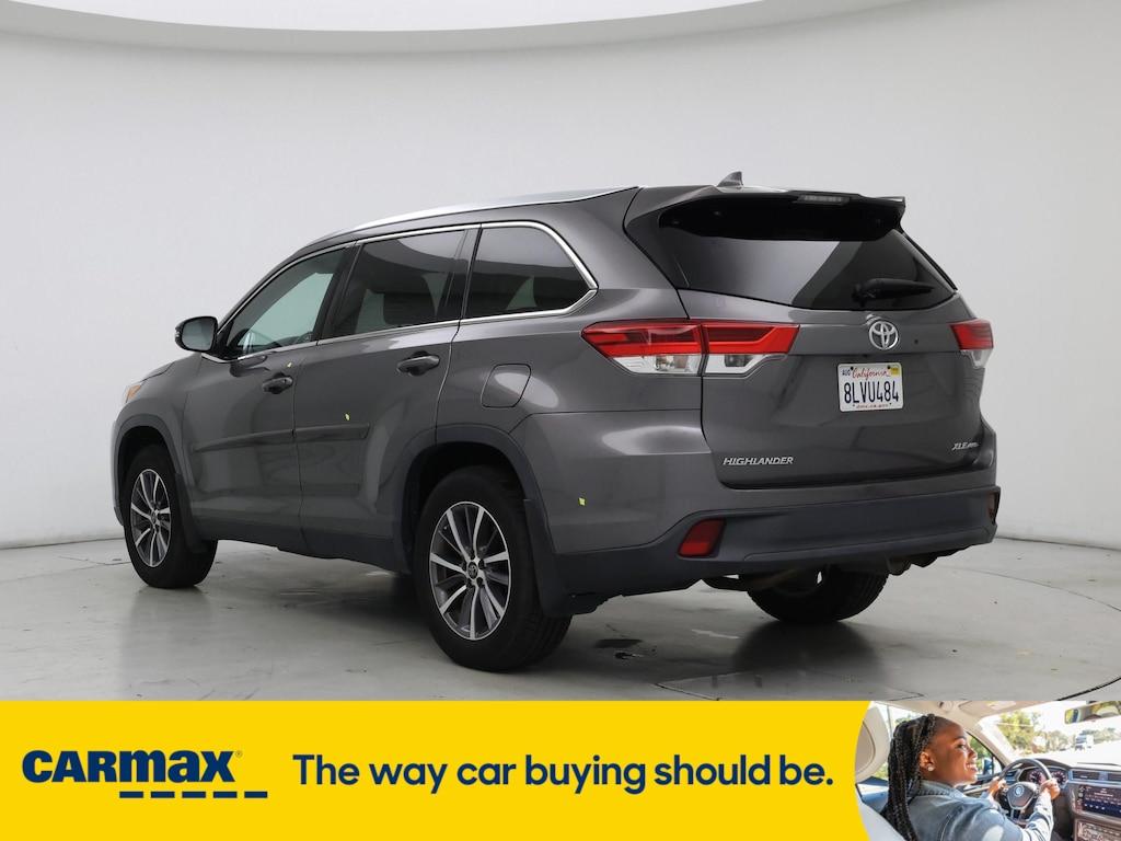 used 2019 Toyota Highlander car, priced at $25,998