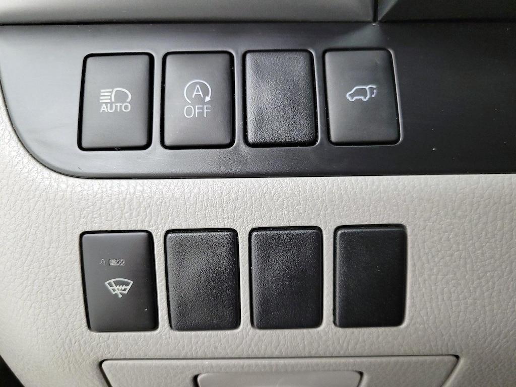 used 2019 Toyota Highlander car, priced at $25,998