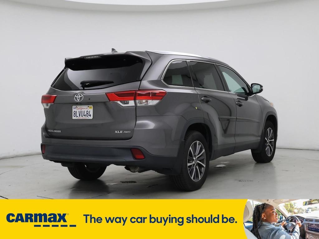 used 2019 Toyota Highlander car, priced at $25,998