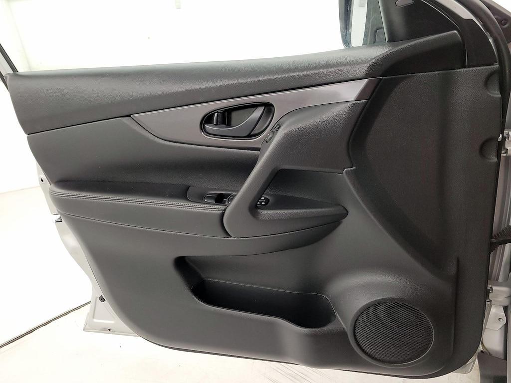 used 2020 Nissan Rogue car, priced at $17,998