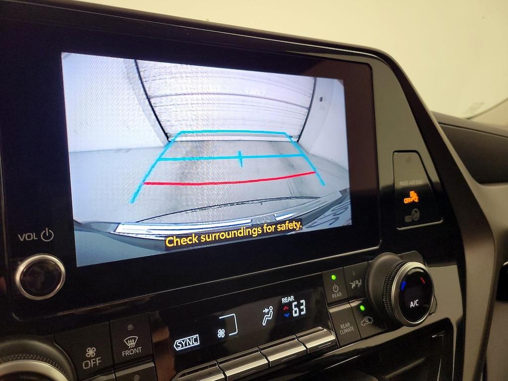 used 2023 Toyota Highlander Hybrid car, priced at $39,998