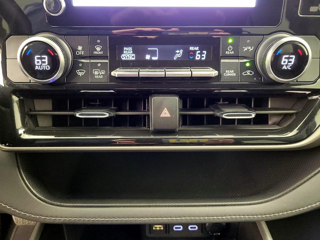 used 2023 Toyota Highlander Hybrid car, priced at $39,998