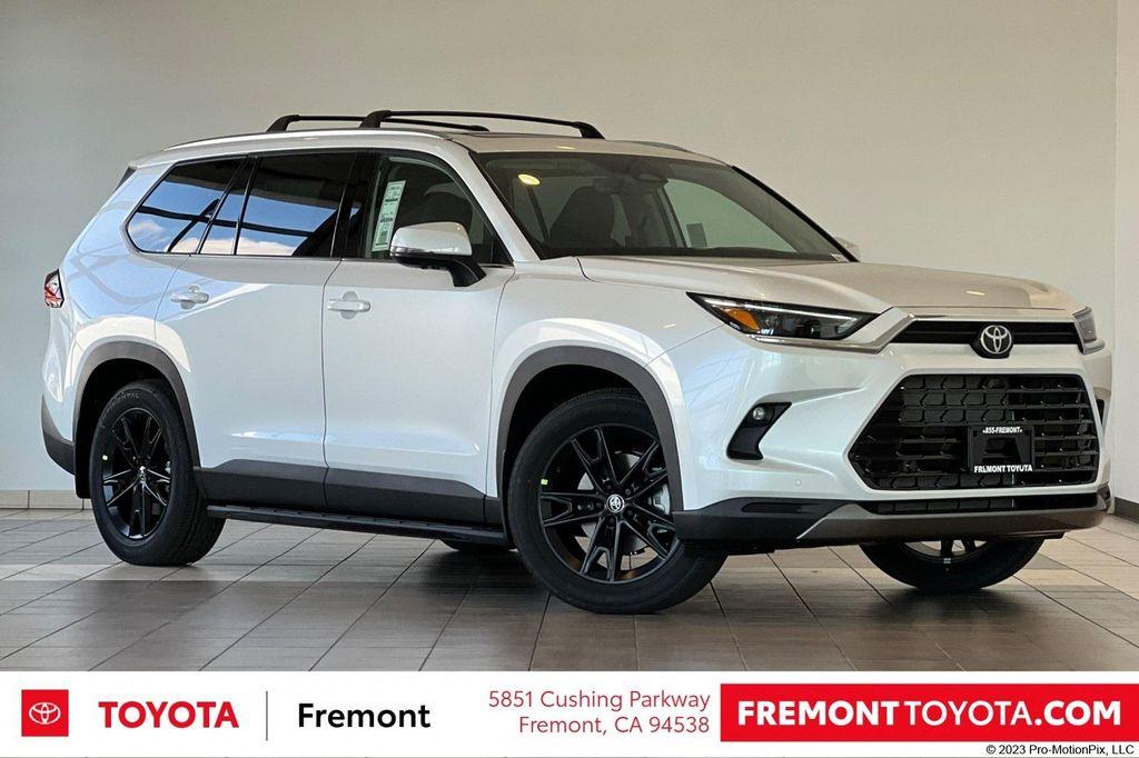new 2026 Toyota Grand Highlander car, priced at $63,712