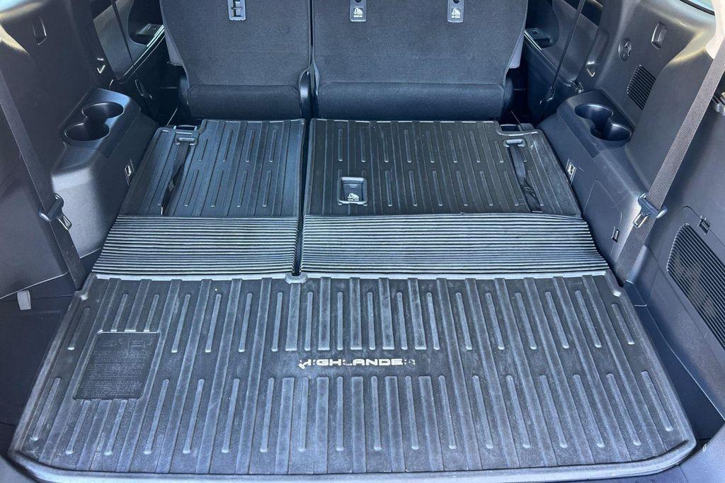 used 2021 Toyota Highlander Hybrid car, priced at $29,972