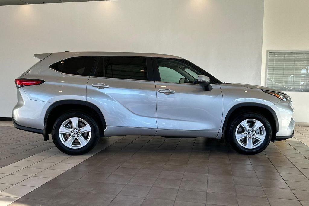 used 2023 Toyota Highlander car, priced at $30,581