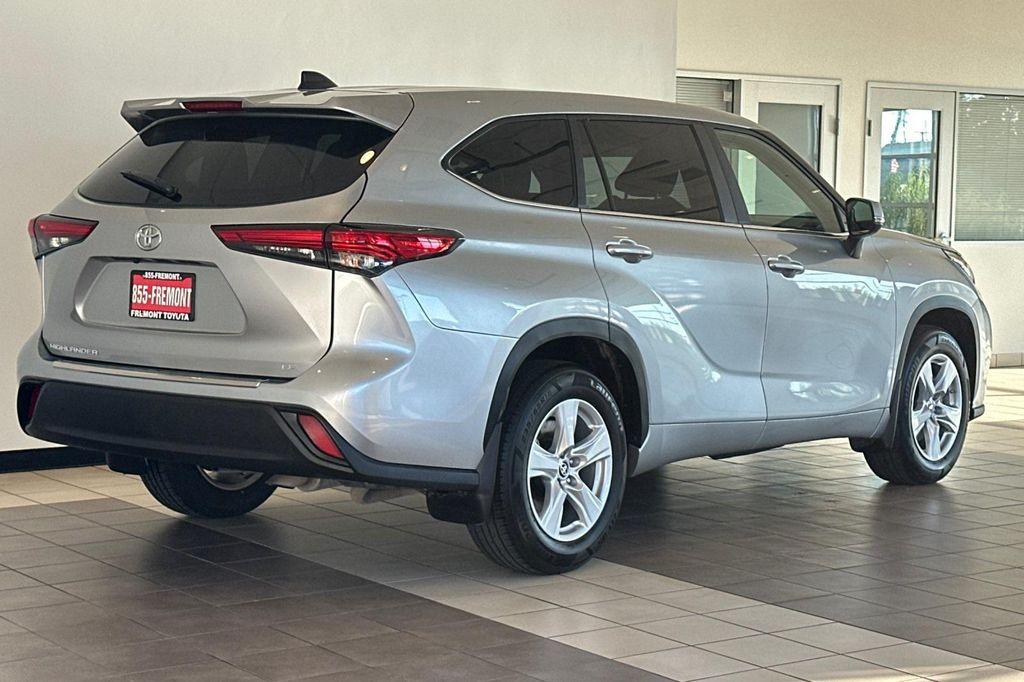 used 2023 Toyota Highlander car, priced at $30,581
