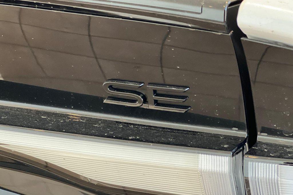 new 2026 Toyota Prius Plug-In Hybrid car, priced at $35,889