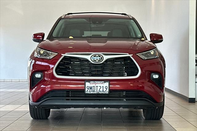 used 2024 Toyota Highlander car, priced at $46,926