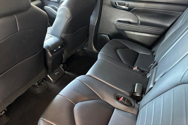 used 2024 Toyota Highlander car, priced at $46,926
