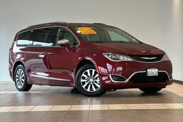 used 2020 Chrysler Pacifica Hybrid car, priced at $30,991