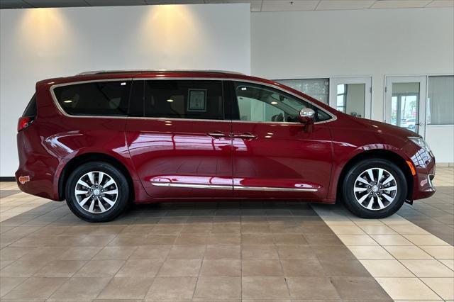 used 2020 Chrysler Pacifica Hybrid car, priced at $30,991