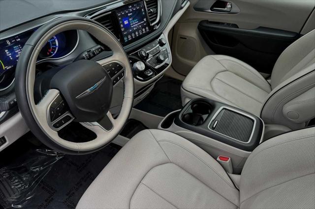 used 2020 Chrysler Pacifica Hybrid car, priced at $30,991