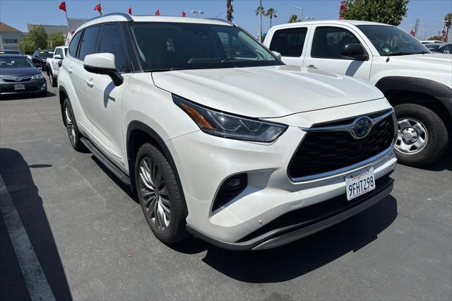 used 2021 Toyota Highlander Hybrid car, priced at $39,991