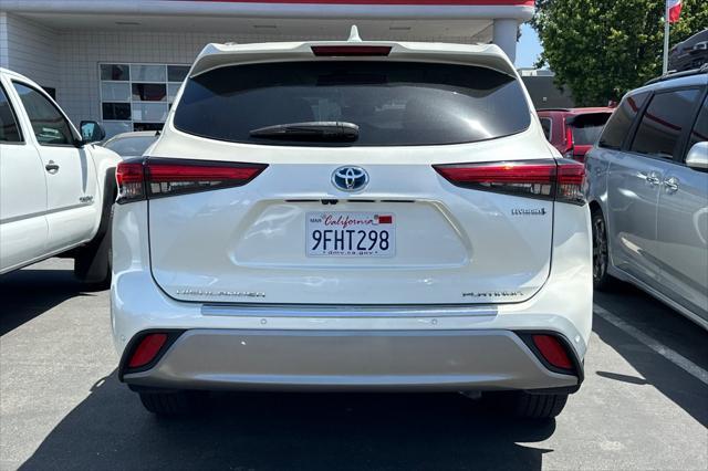used 2021 Toyota Highlander Hybrid car, priced at $39,991