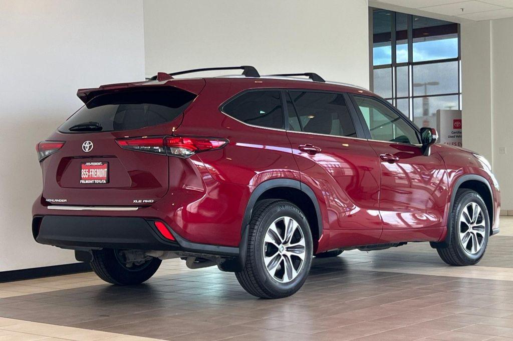 used 2023 Toyota Highlander car, priced at $37,682