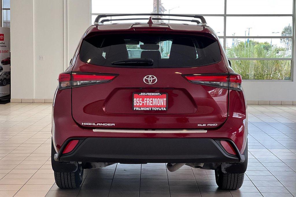 used 2023 Toyota Highlander car, priced at $37,682