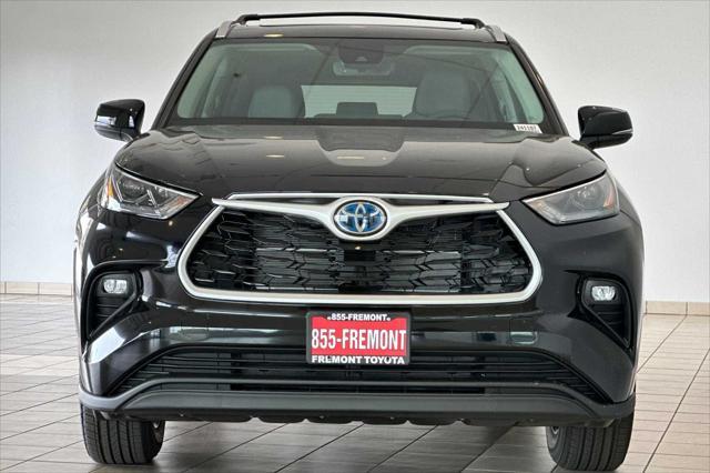 new 2024 Toyota Highlander Hybrid car, priced at $54,608