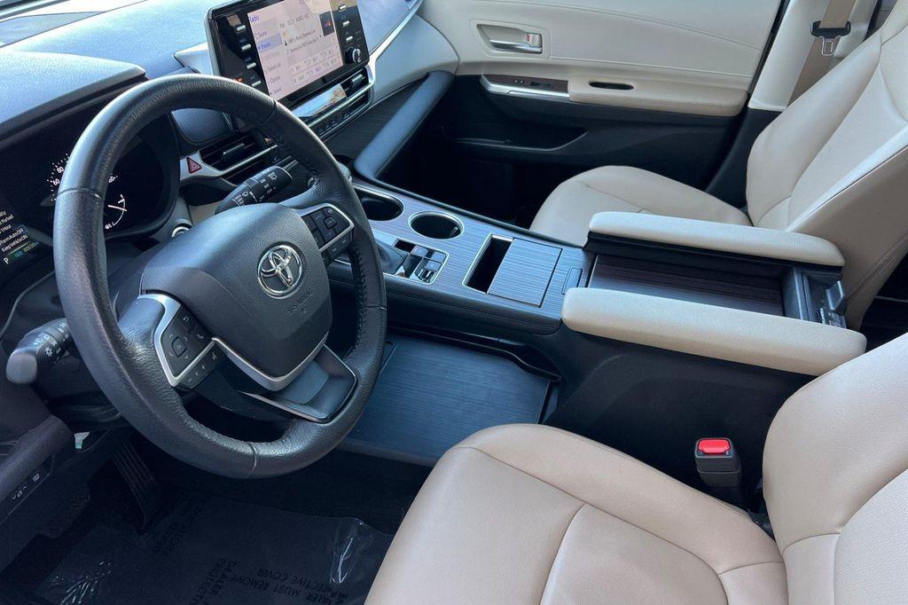 used 2024 Toyota Sienna car, priced at $36,982