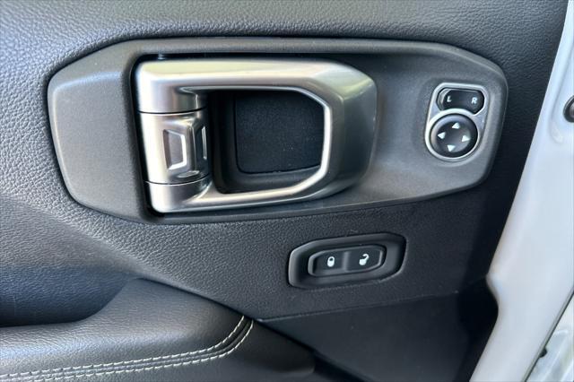 used 2020 Jeep Wrangler Unlimited car, priced at $28,981