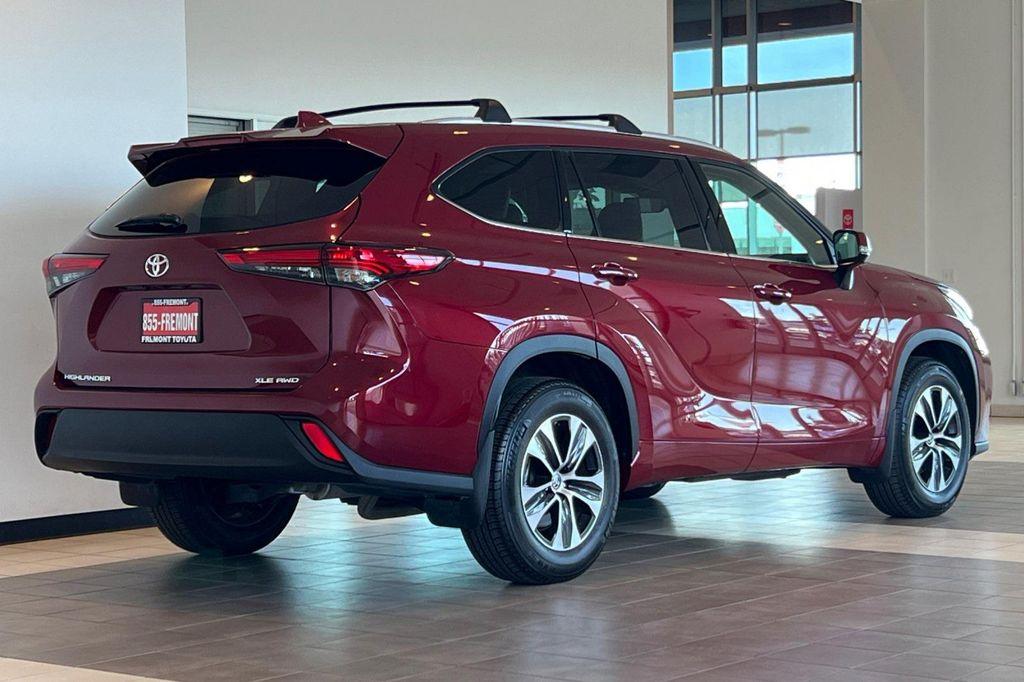 used 2022 Toyota Highlander car, priced at $37,682