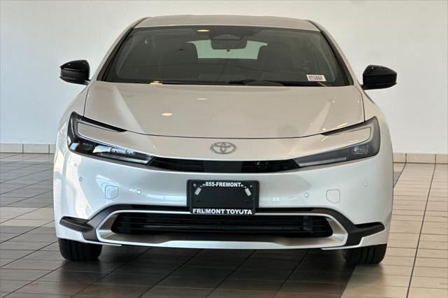 new 2025 Toyota Prius Plug-In Hybrid car, priced at $35,623