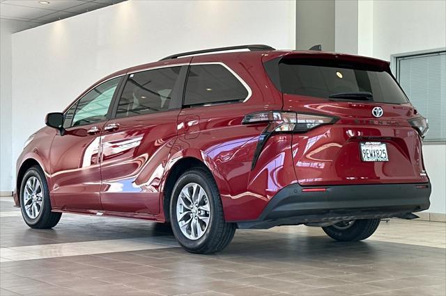 used 2023 Toyota Sienna car, priced at $44,991