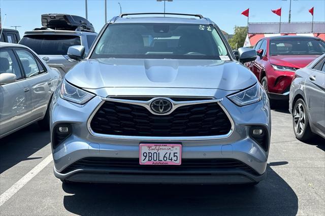 used 2020 Toyota Highlander car, priced at $30,981