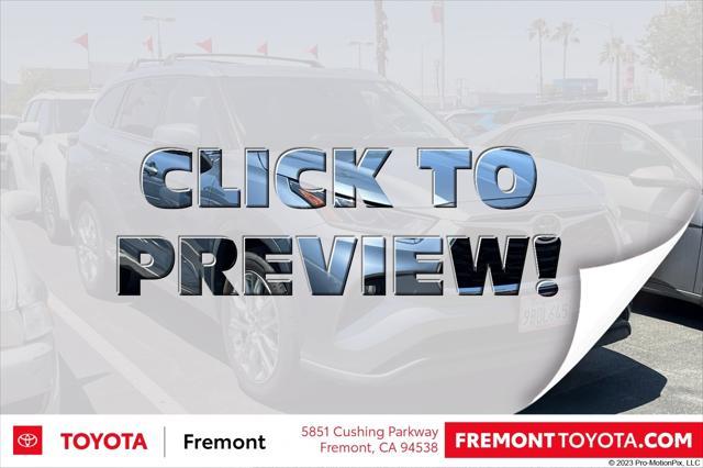 used 2020 Toyota Highlander car, priced at $30,981