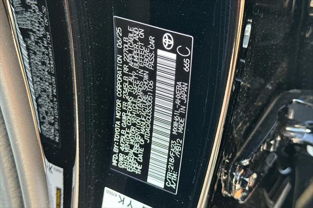 new 2025 Toyota Prius Plug-In Hybrid car, priced at $35,148