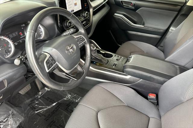 used 2023 Toyota Highlander car, priced at $35,981